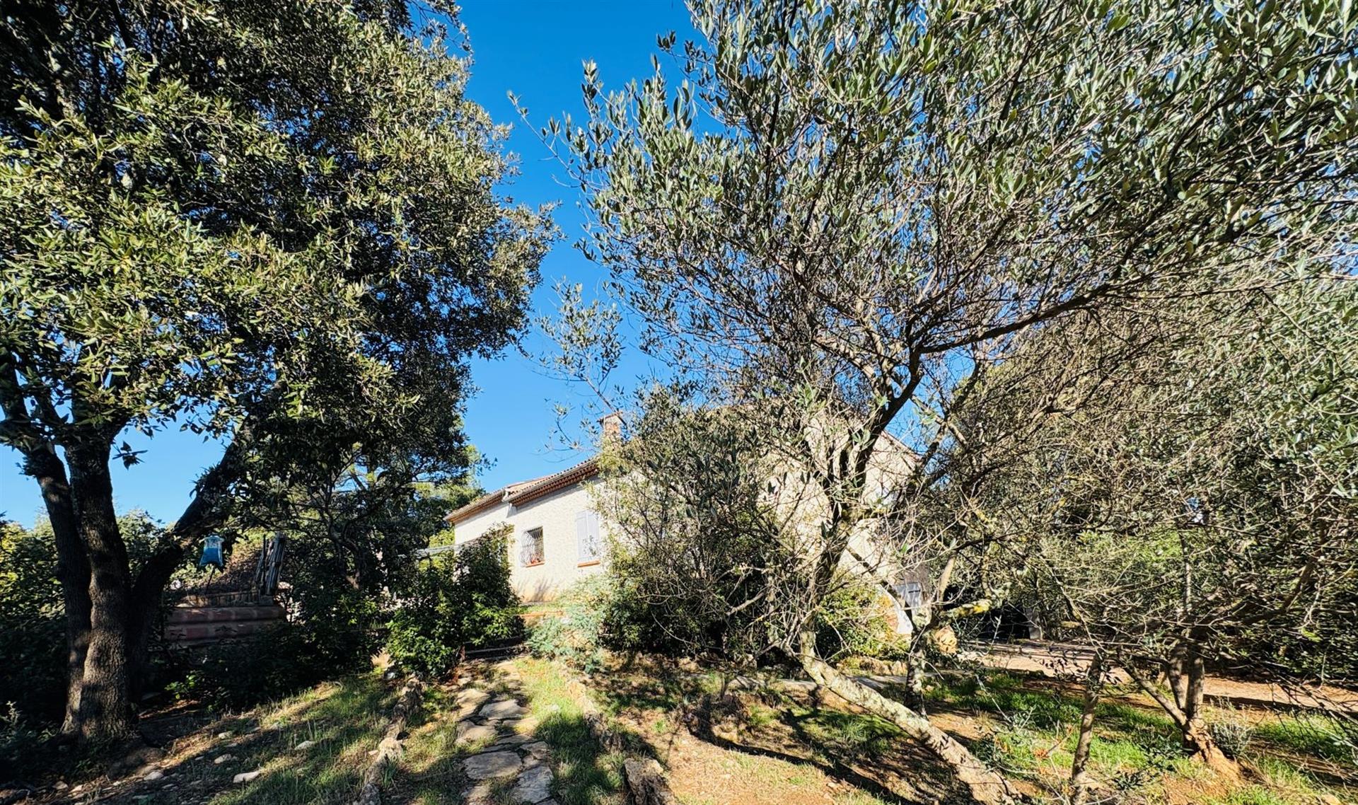 Maison à vendre, 150m², Carcès