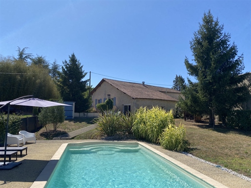 Maison 5 pièces 130 m² · à Saint-Romain · 130 m² · 233 200 €