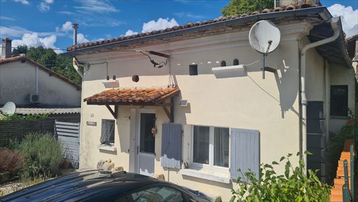 Maison 86 m² · à Rioux-Martin · 86 m² · 130 000 €