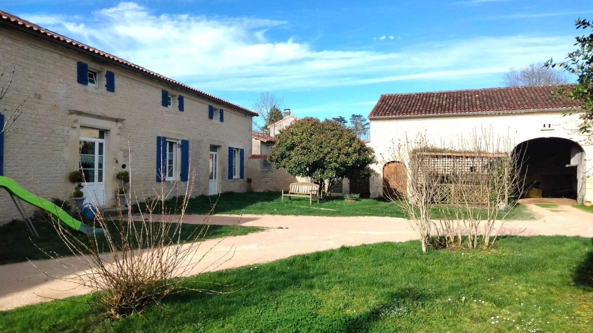 Maison à vendre, 200m², Chenon