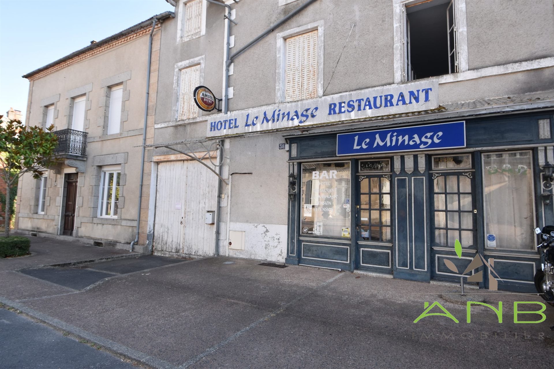 Maison à vendre, 300m², Piégut-Pluviers