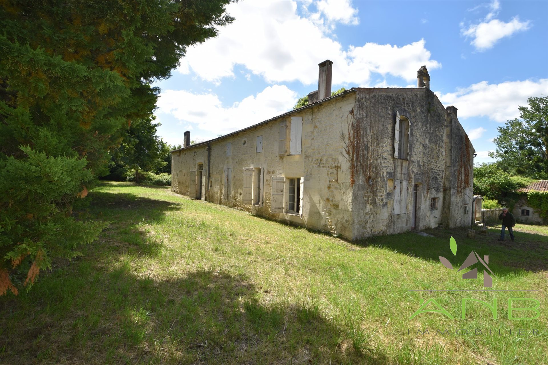 Maison à vendre, 360m², Saint-Martial-de-Vitaterne