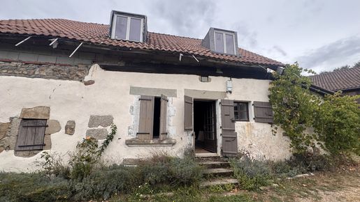 Maison 2 pièces 65 m² · à Saint-Barthélemy-de-Bussière · 65 m² · 77 400 €