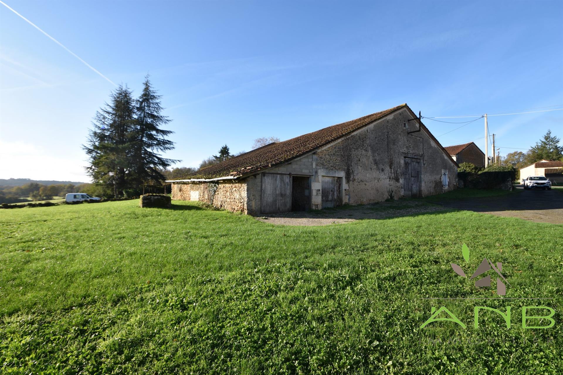 Maison à vendre, 113m², Montbron