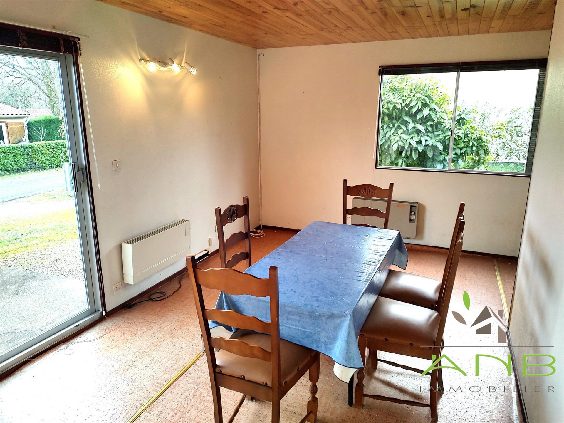 Maison à vendre, 58m², Ecuras