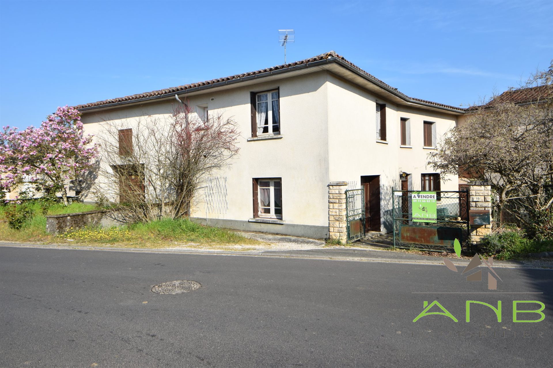 Maison à vendre, 132m², Ecuras