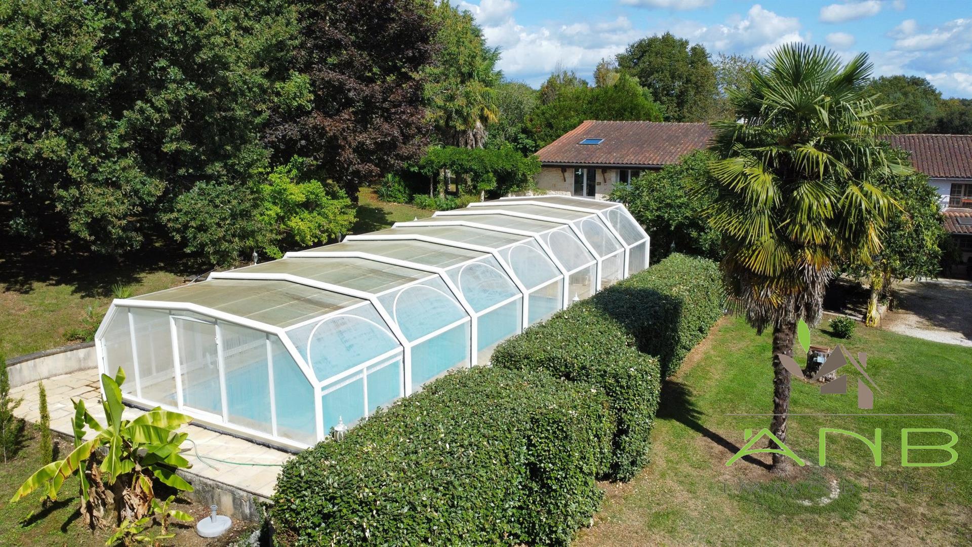 Maison à vendre, 286m², Marthon
