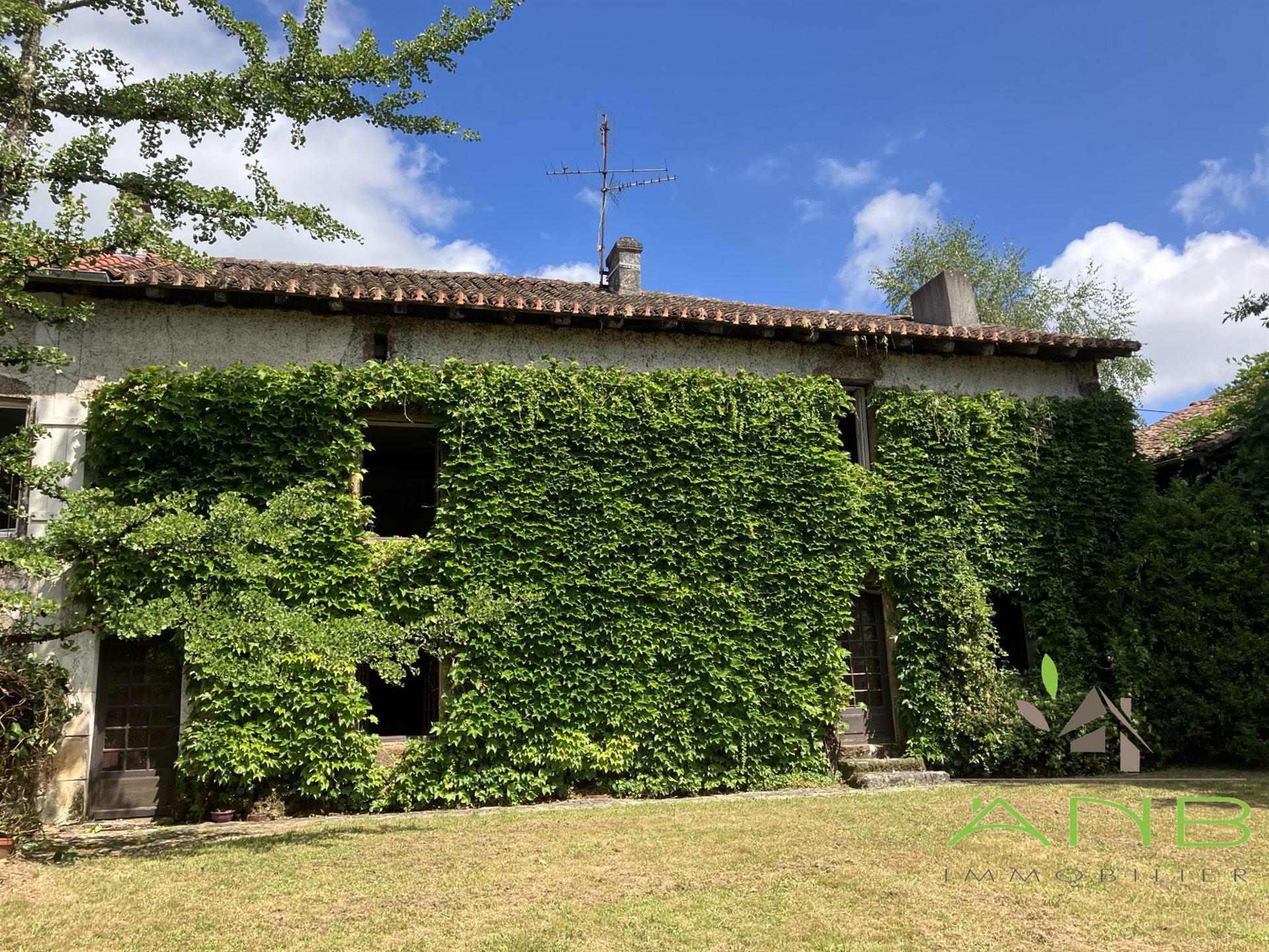 Maison à vendre, 282m², Rouzède