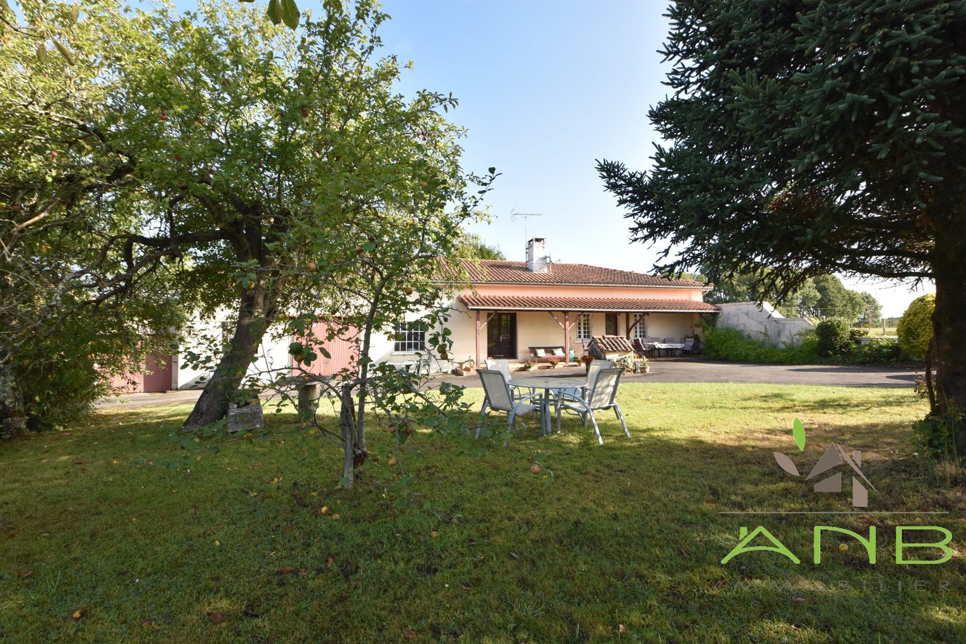 Maison à vendre, 102m², Ecuras