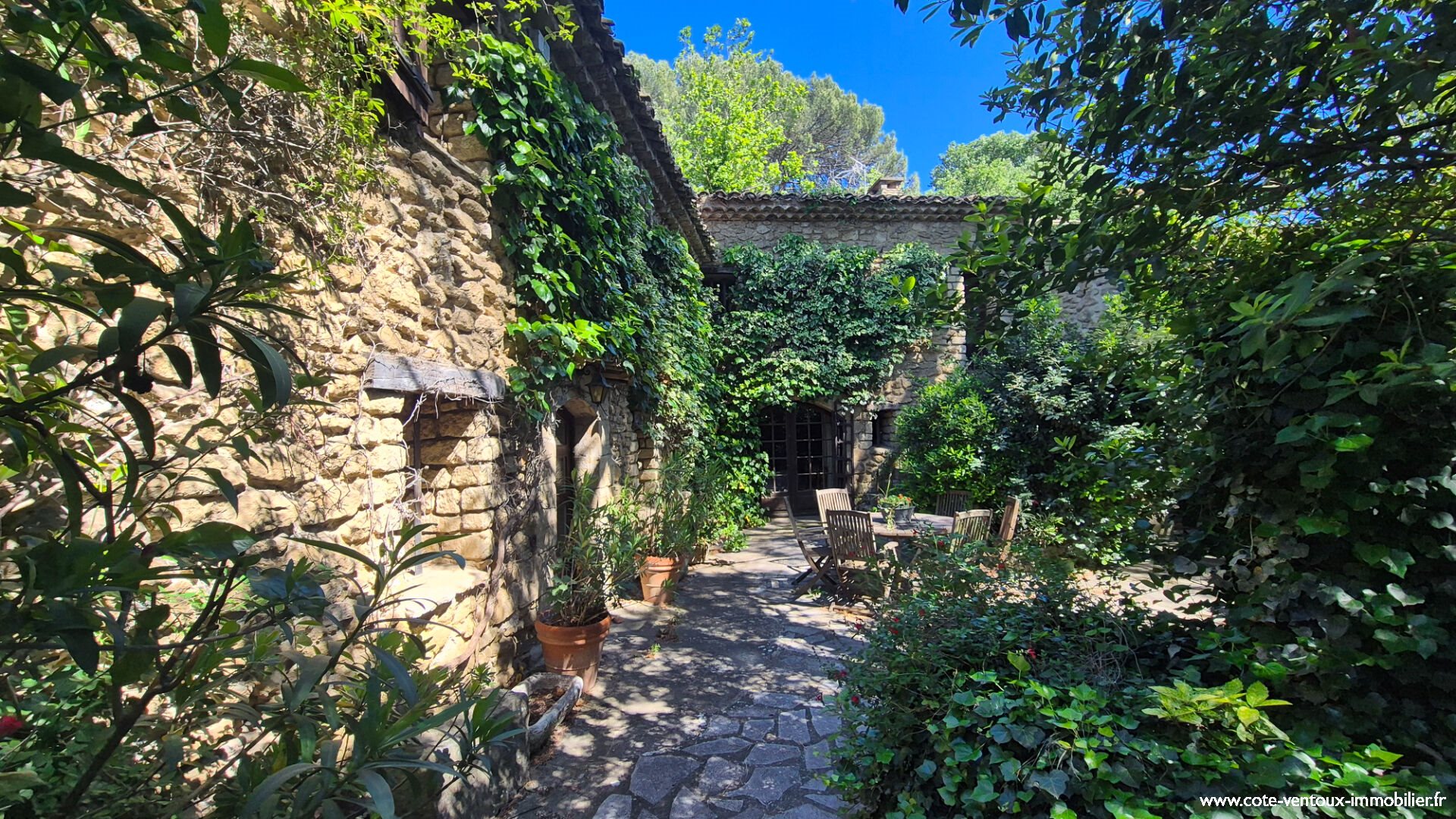Maison à vendre, 246m², Carpentras