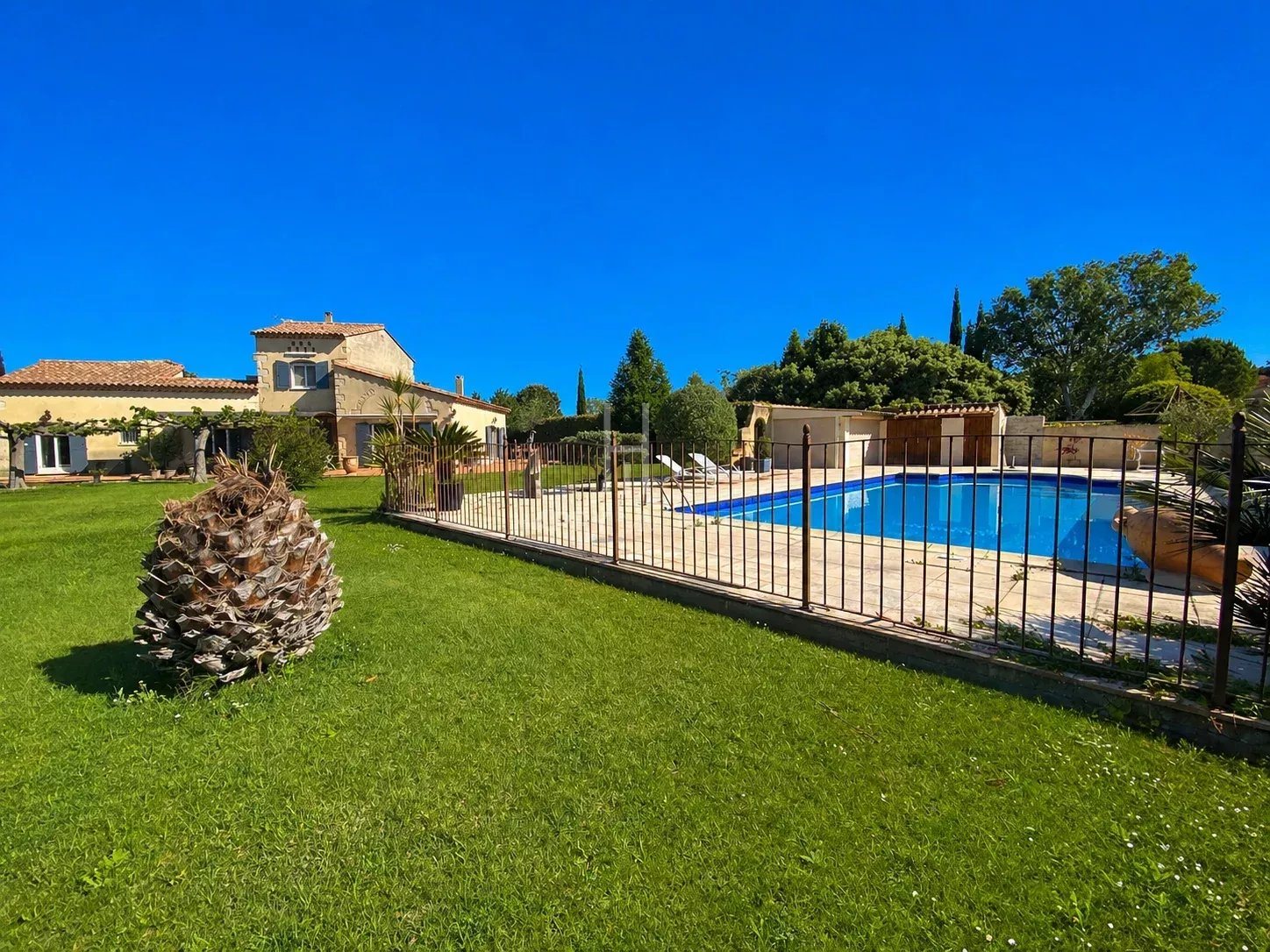 Maison à vendre, 185m², Fontvieille