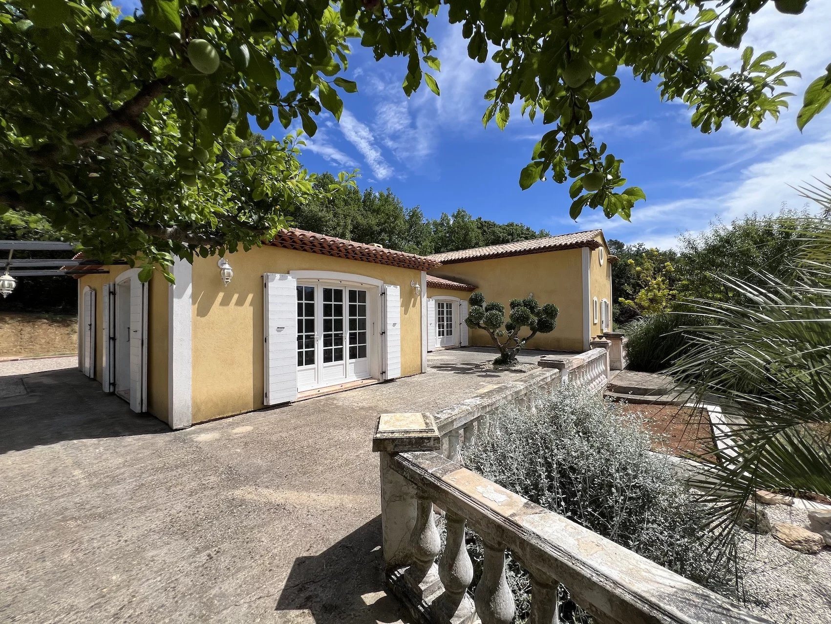 Maison à vendre, 222m², Besse-sur-Issole