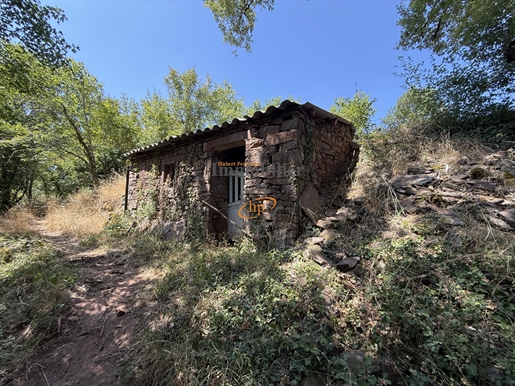 Terrain 10 m² · à Saint-Affrique · 10 m² · 19 900 €