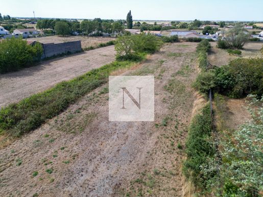 22 €/m² · à Puyravault · 72 000 €