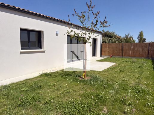 Maison 4 pièces 100 m² · à Ferrières · 100 m² · 299 000 €