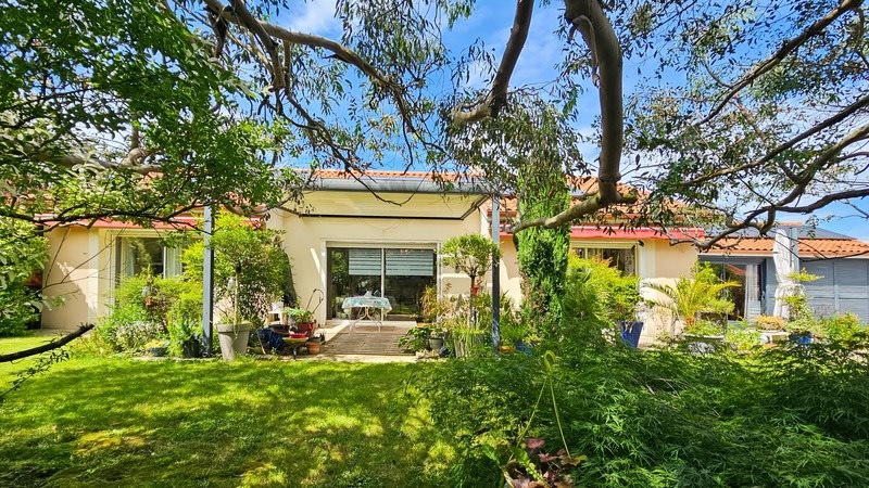 Maison à vendre, 132m², Momères