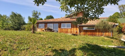 Maison 4 pièces 140 m² · à Saint-Martory · 140 m² · 282 000 €