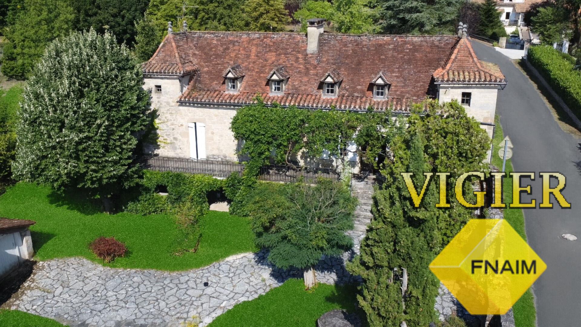 Maison à vendre, 170m², Figeac