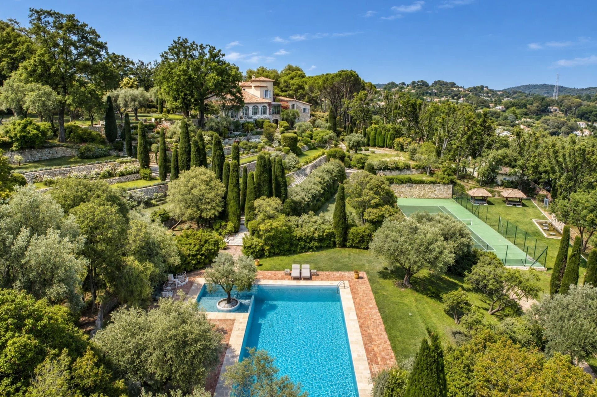 Maison à vendre, 1180m², Mougins