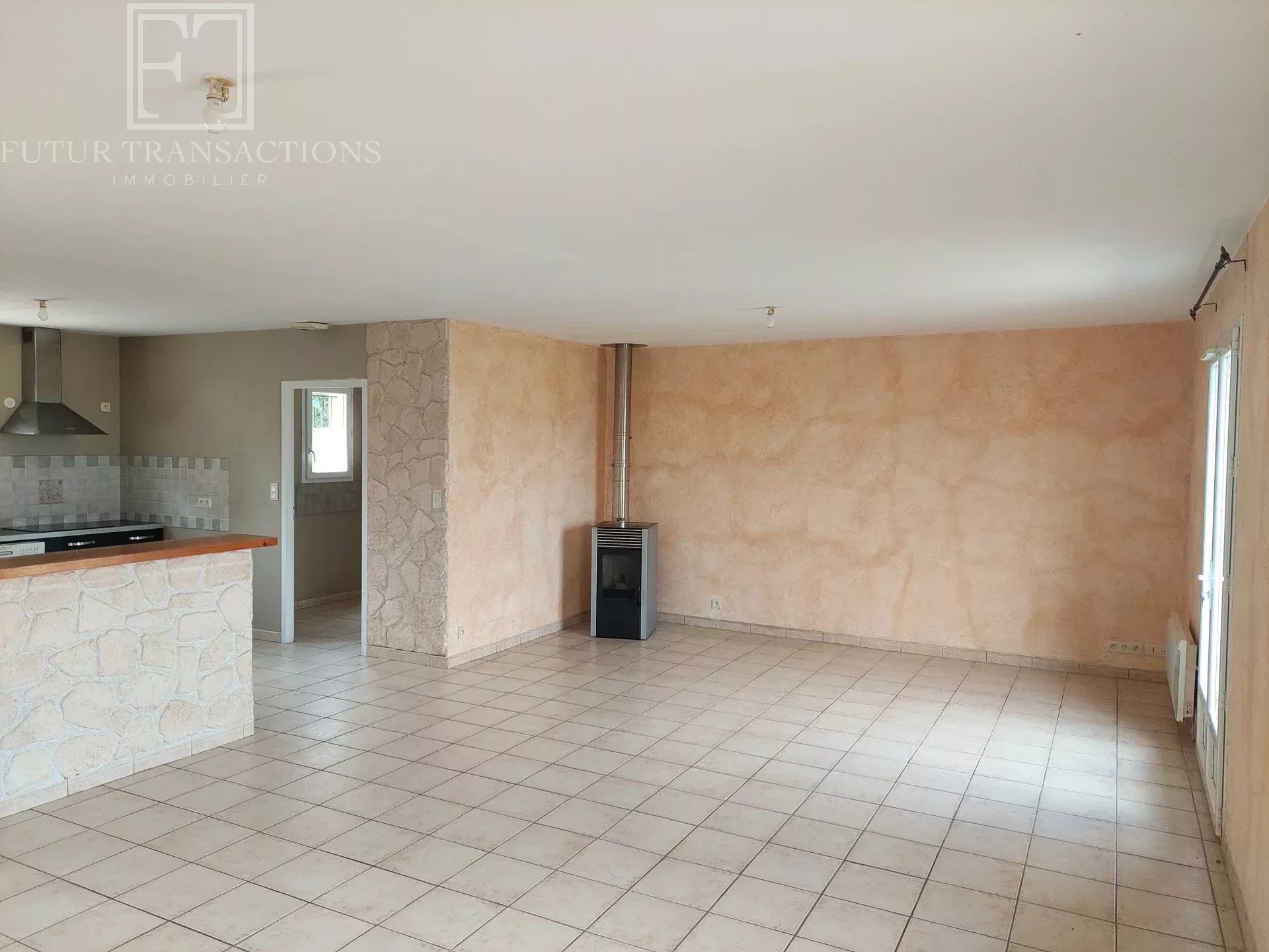 Maison à vendre, 105m², Nontron