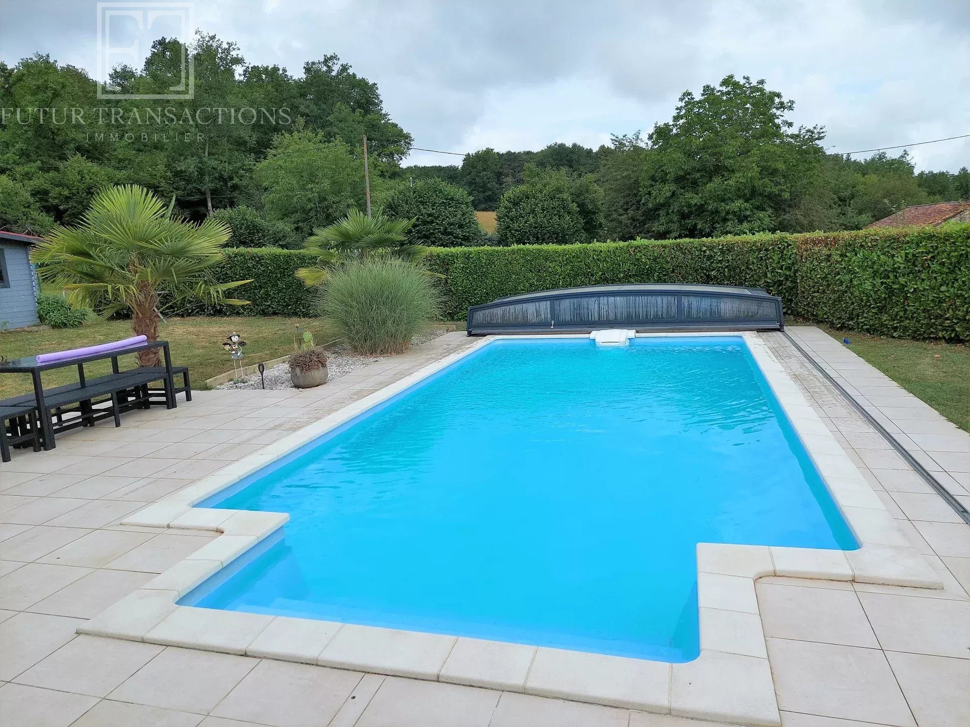 Maison à vendre, 187m², Saint-Martial-de-Valette