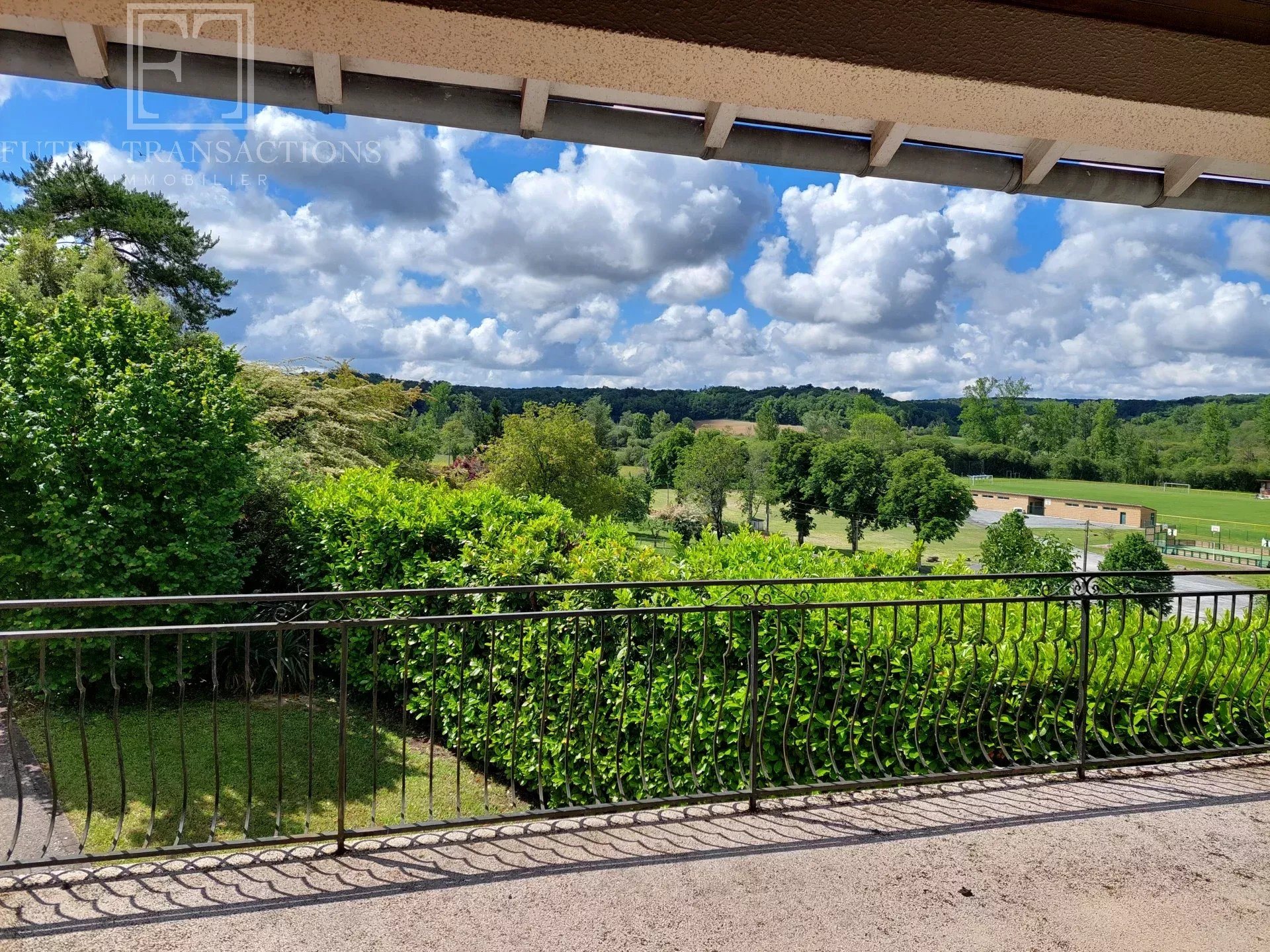Maison à vendre, 175m², Mareuil en Périgord