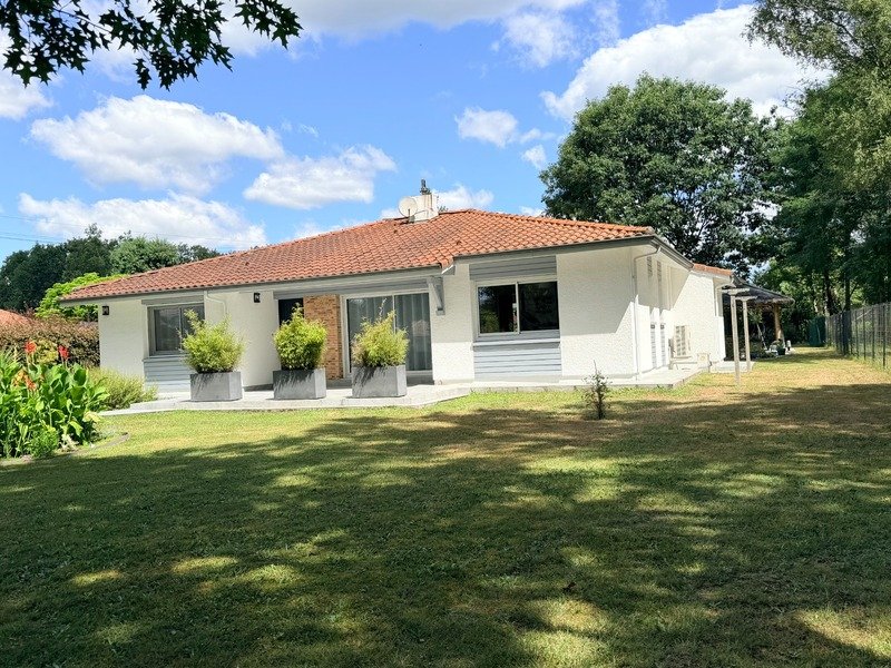 Maison à vendre, 130m², Saint-Martin-d'Oney