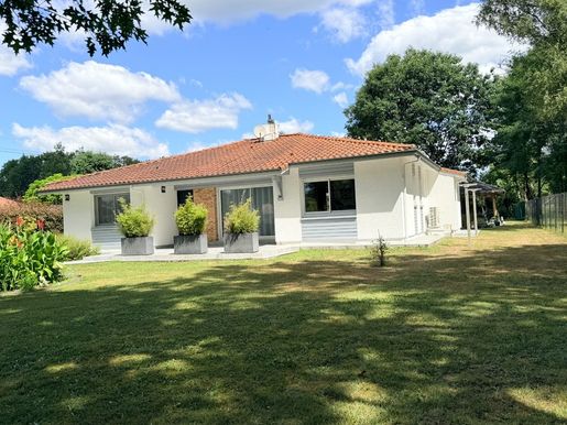 Maison 5 pièces 130 m² · à Saint Martin D Oney · 130 m² · 368 000 €