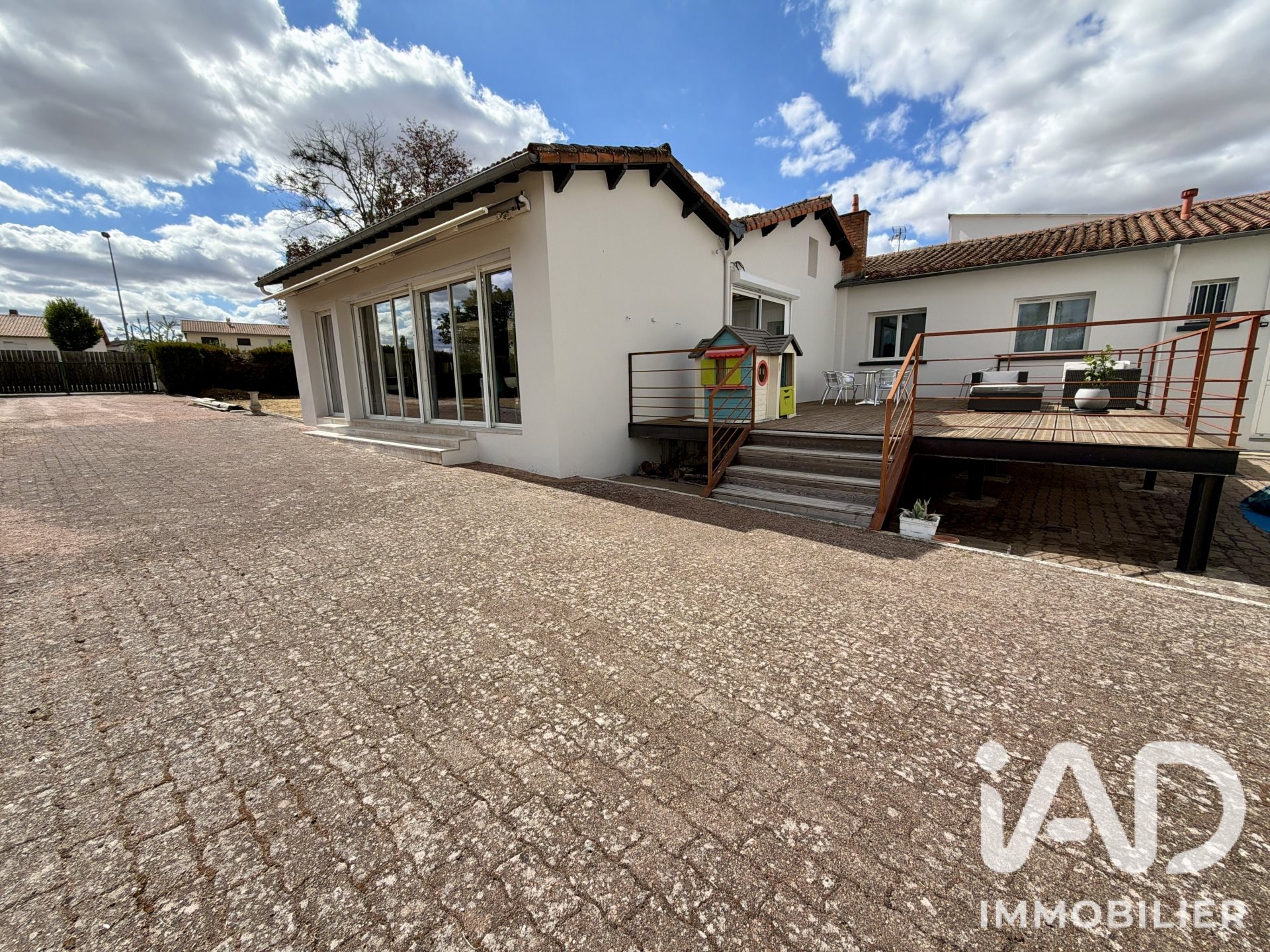 Maison à vendre, 246m², Viennay
