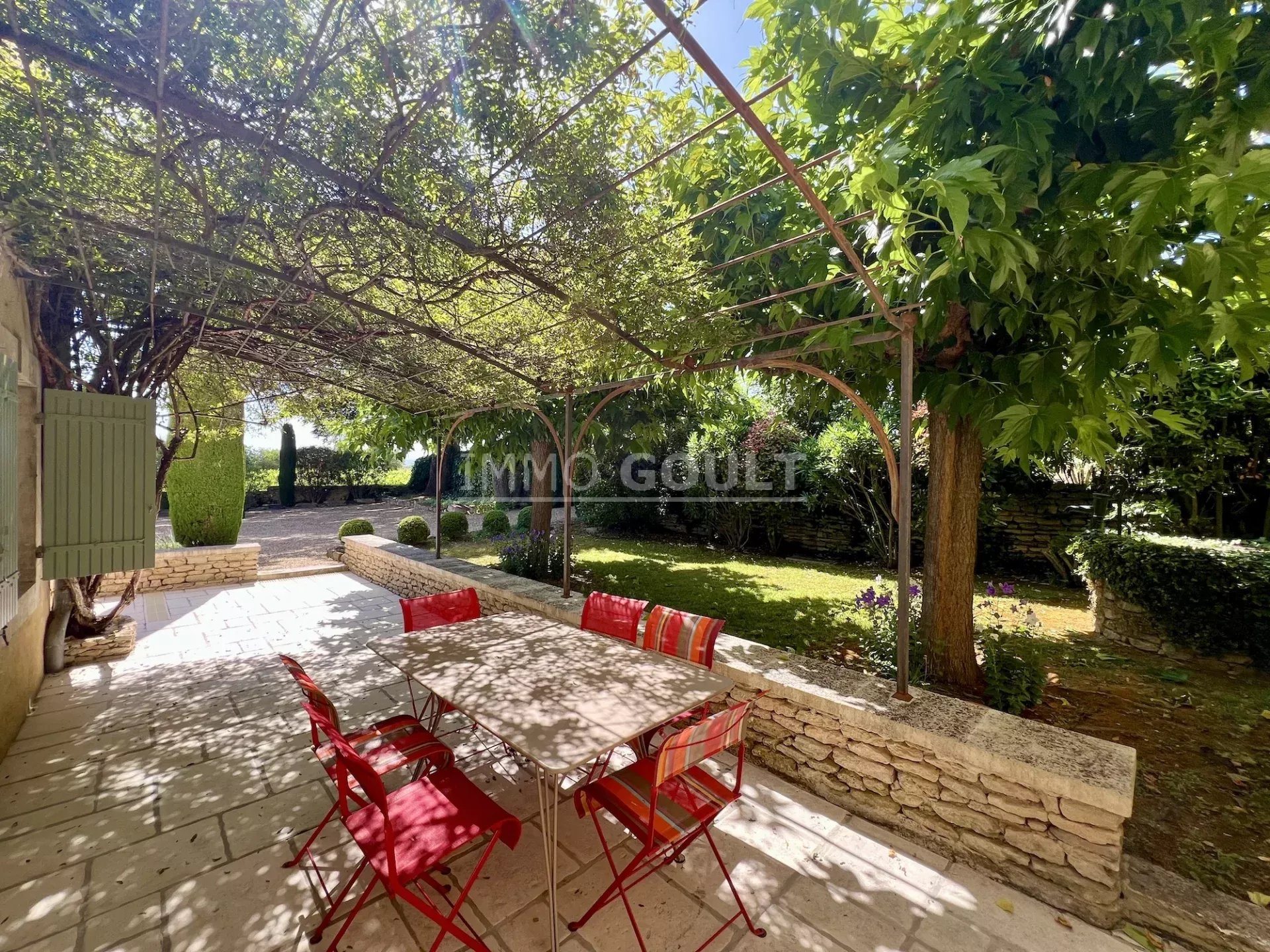 Maison à vendre, 300m², Cabrières-d'Avignon