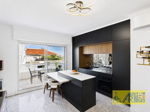 Appartement 3 pièces 54 m² · à Antibes · 54 m² · 435 000 €