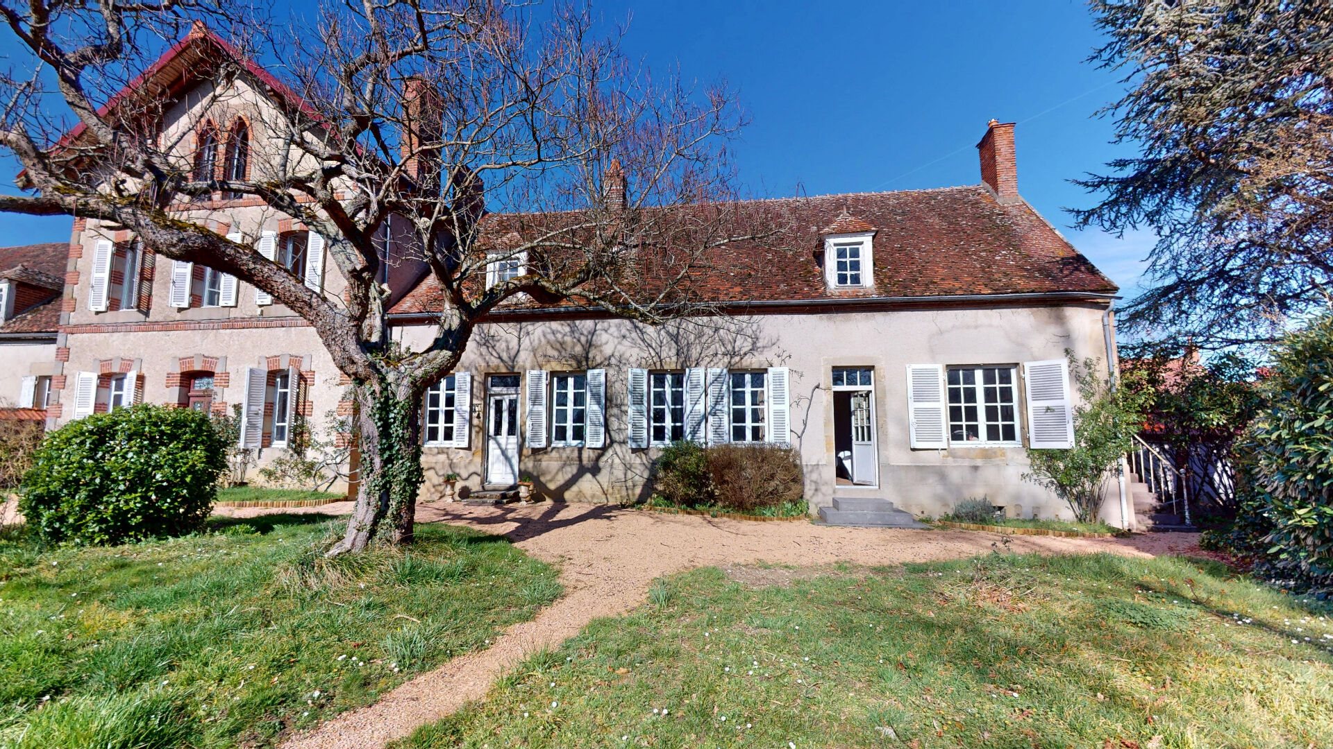 Maison à vendre, 273m², Cressanges