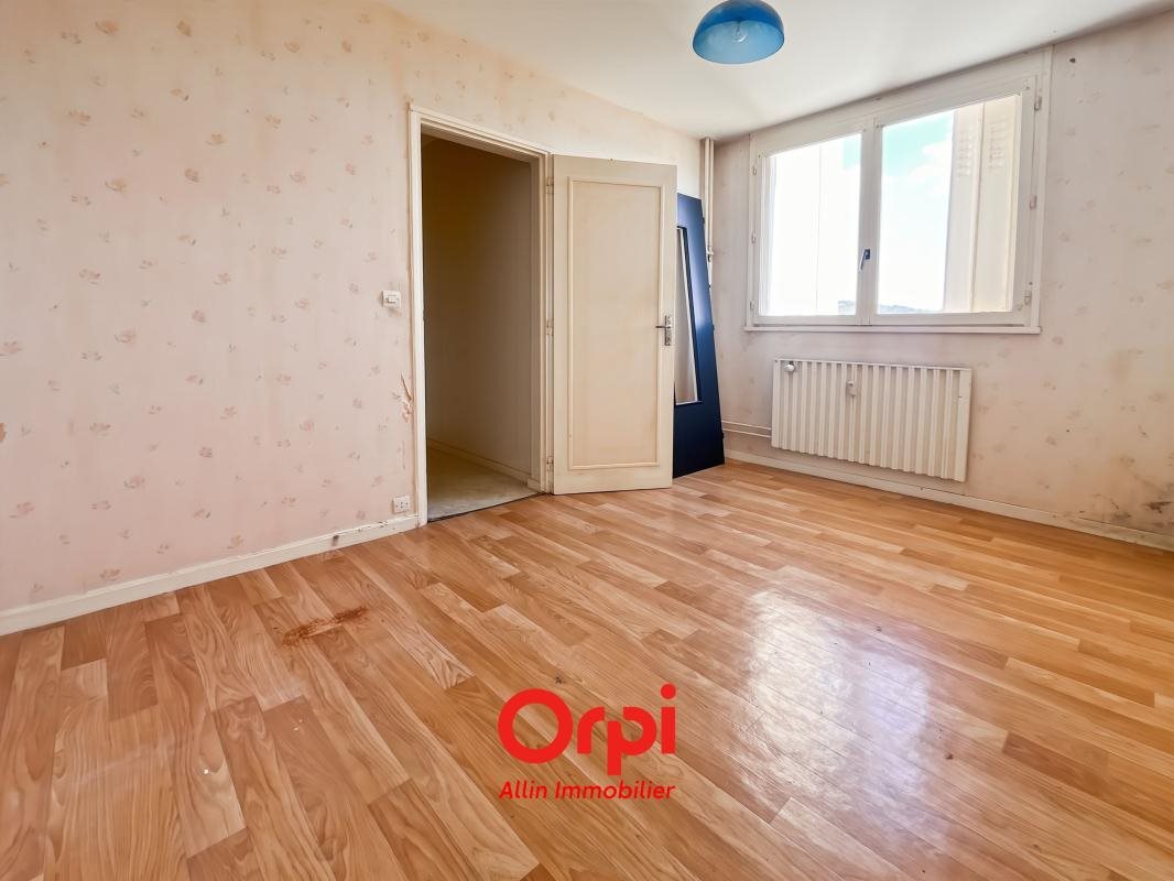 Appartement à vendre, 61m², Montluçon