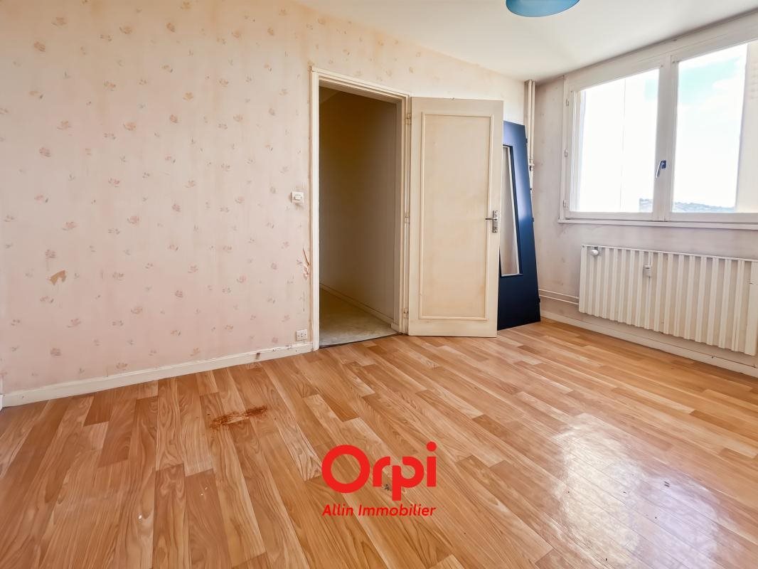 Appartement à vendre, 61m², Montluçon