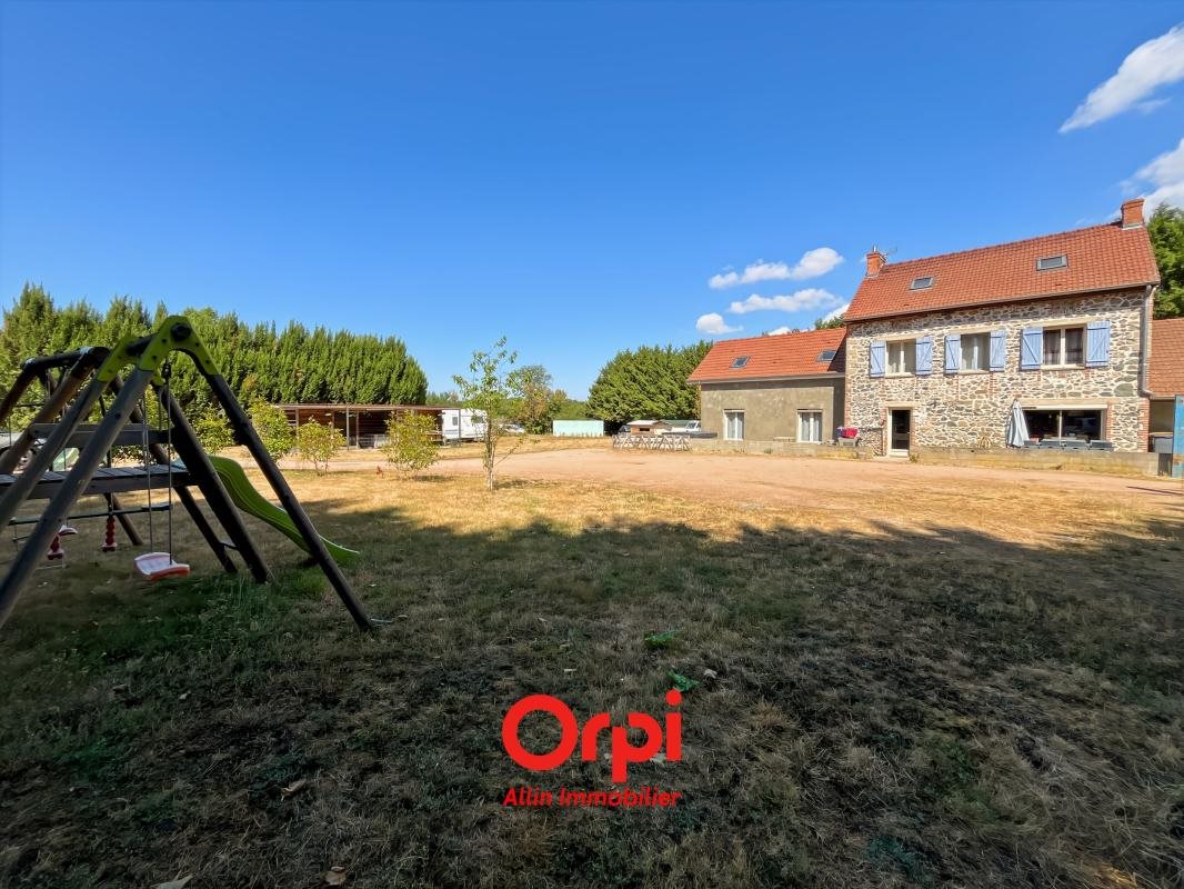 Maison à vendre, 240m², Huriel