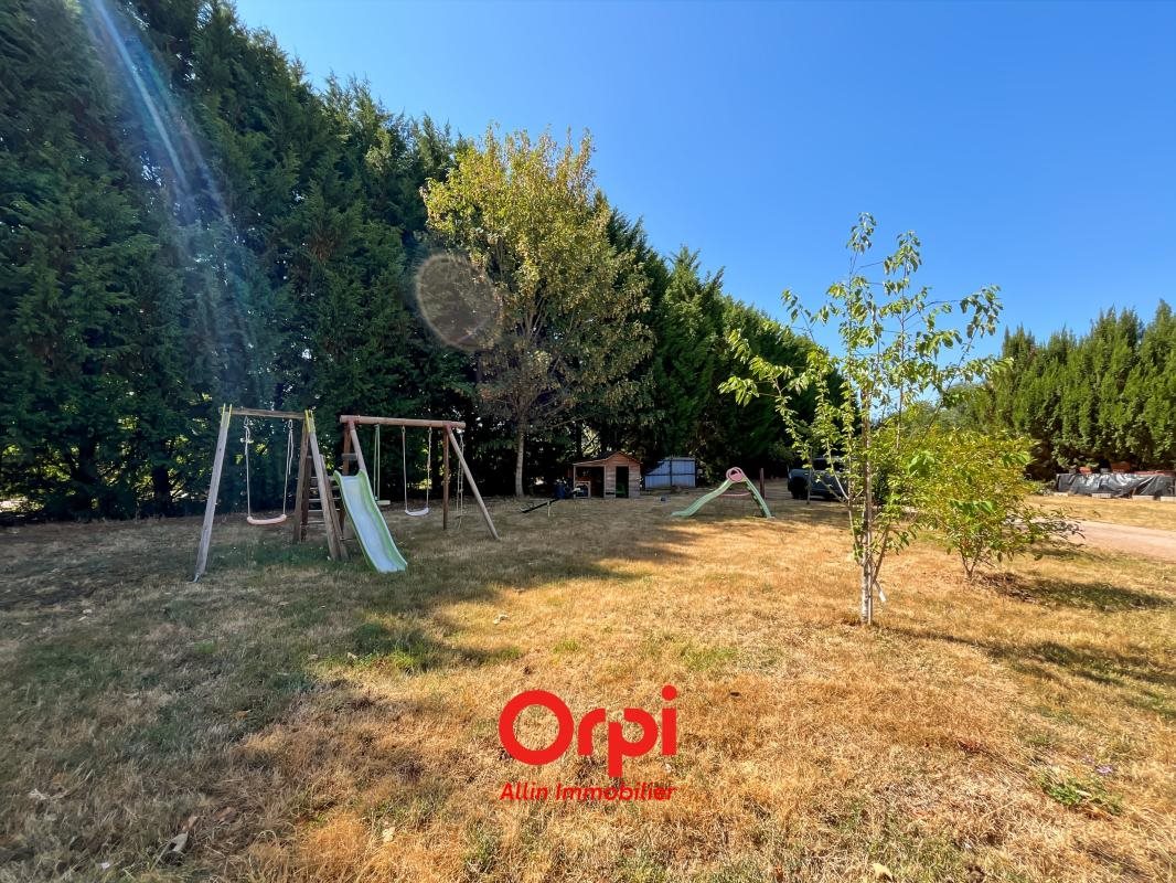 Maison à vendre, 240m², Huriel