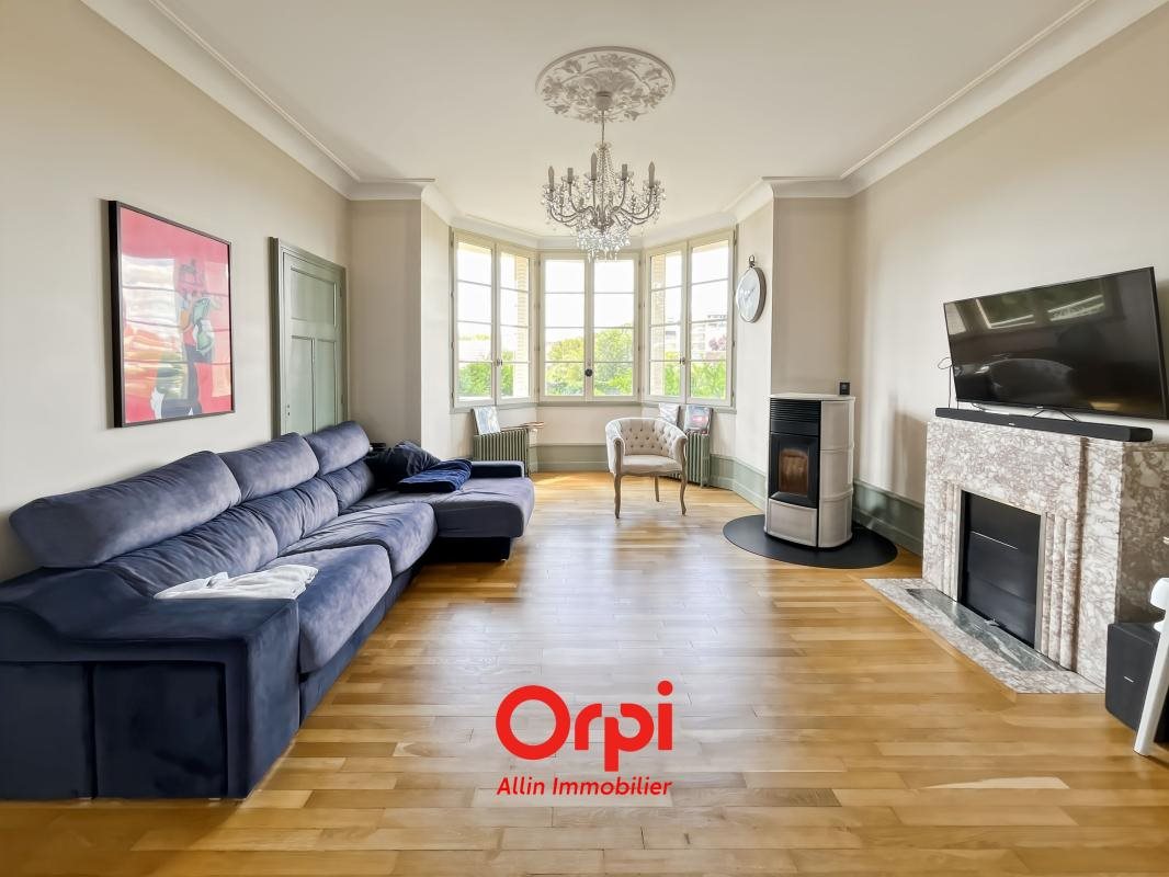 Maison à vendre, 159m², Montluçon