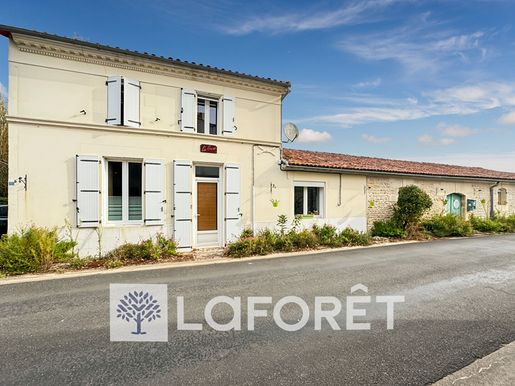 Maison 6 pièces 144 m² · à Virollet · 144 m² · 252 700 €