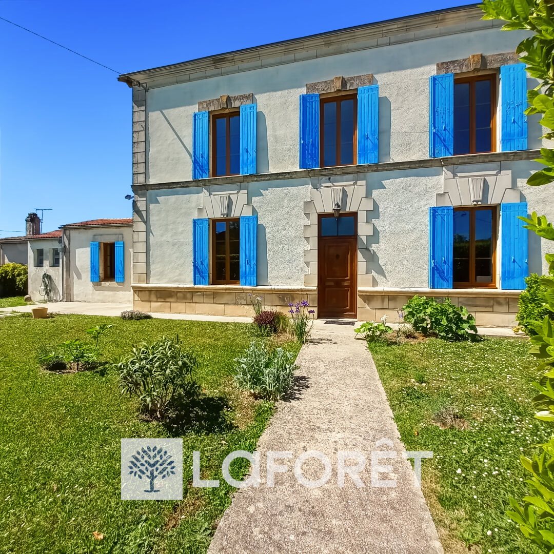Maison à vendre, 158m², Pons