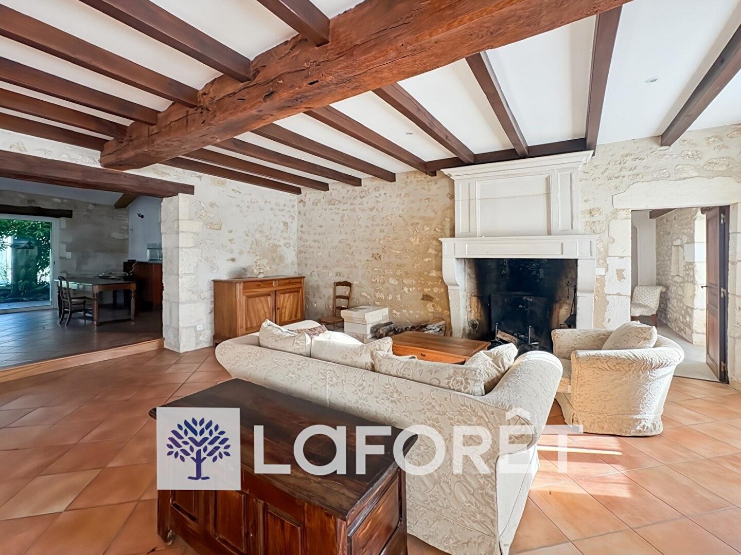 Maison à vendre, 209m², Saint-Genis-de-Saintonge