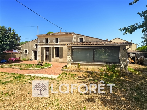 Maison 4 pièces 127 m² · à Champagnolles · 127 m² · 104 000 €