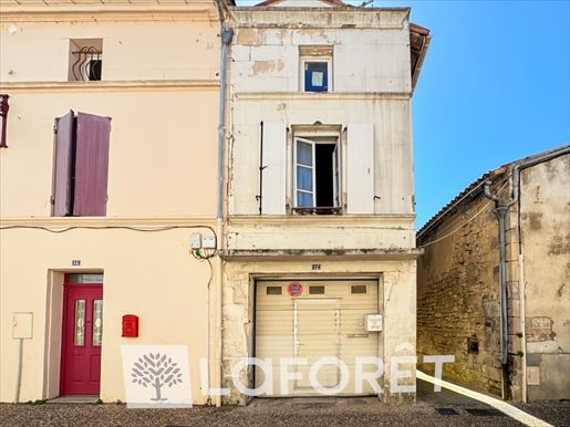 2 pièces 97 m² · à Pons · 97 m² · 86 000 €