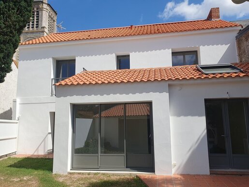 Maison 6 pièces 141 m² · à La Garnache · 141 m² · 359 900 €
