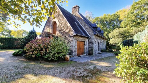 Maison 5 pièces 127 m² · à Treffrin · 127 m² · 235 000 €