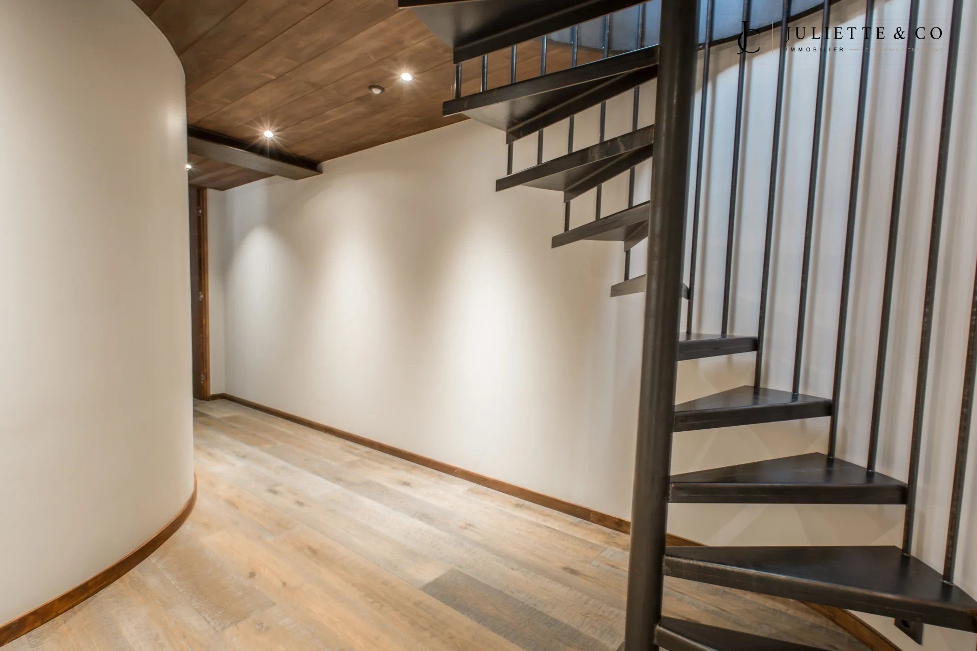 Charming 5-room chalet in Les Houches - Plus
