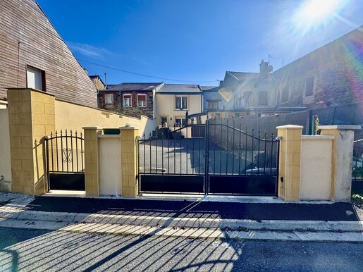 Maison 5 pièces 88 m² · à Monthermé · 88 m² · 135 000 €