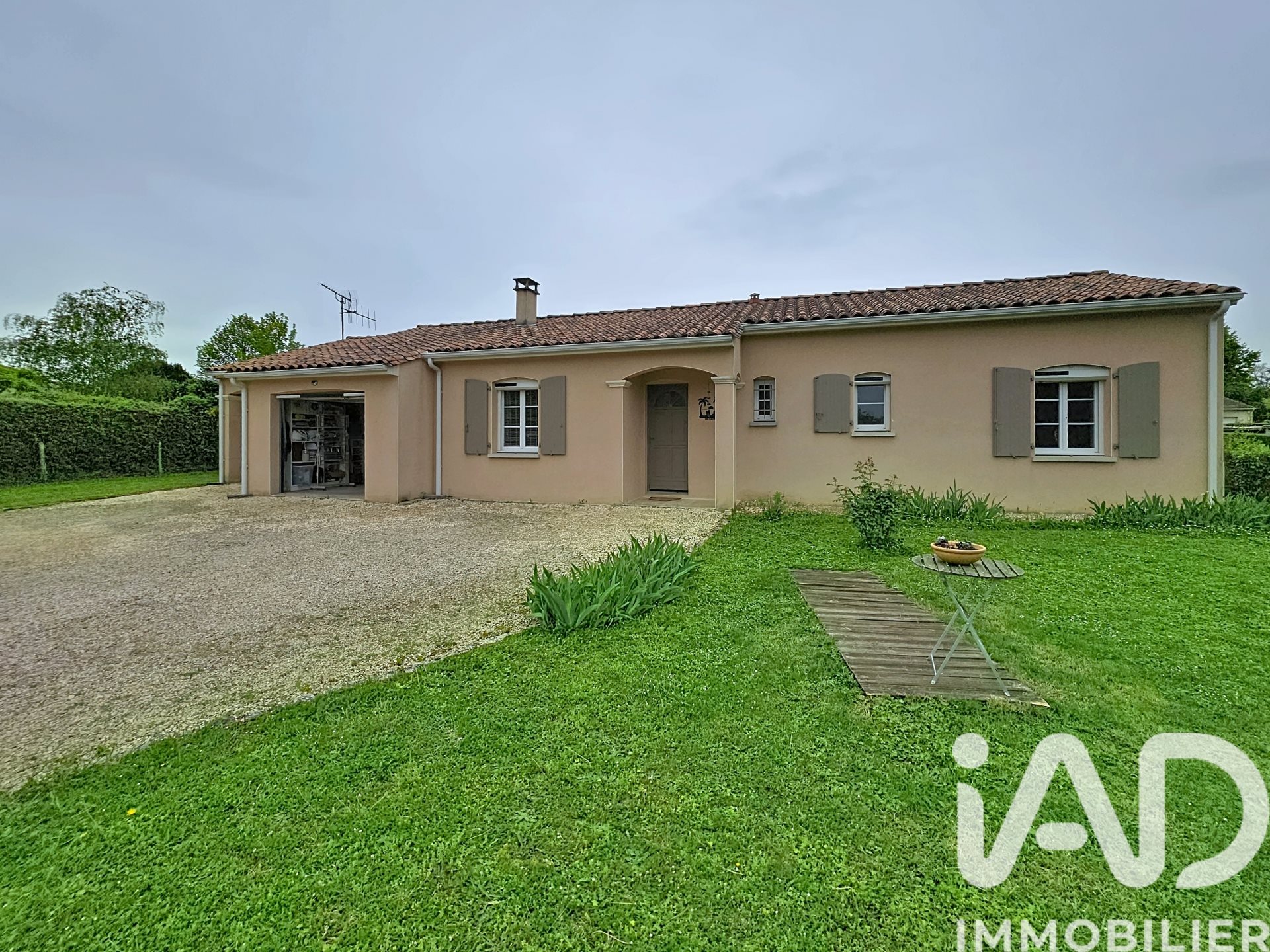 Maison à vendre, 109m², Dirac