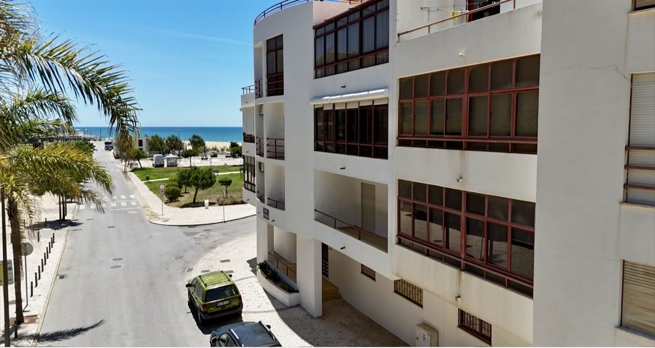 Appartement T1 in Forte Novo - Quarteira – Uitstekende Locatie op Slechts Enkele Stappen van het Str
