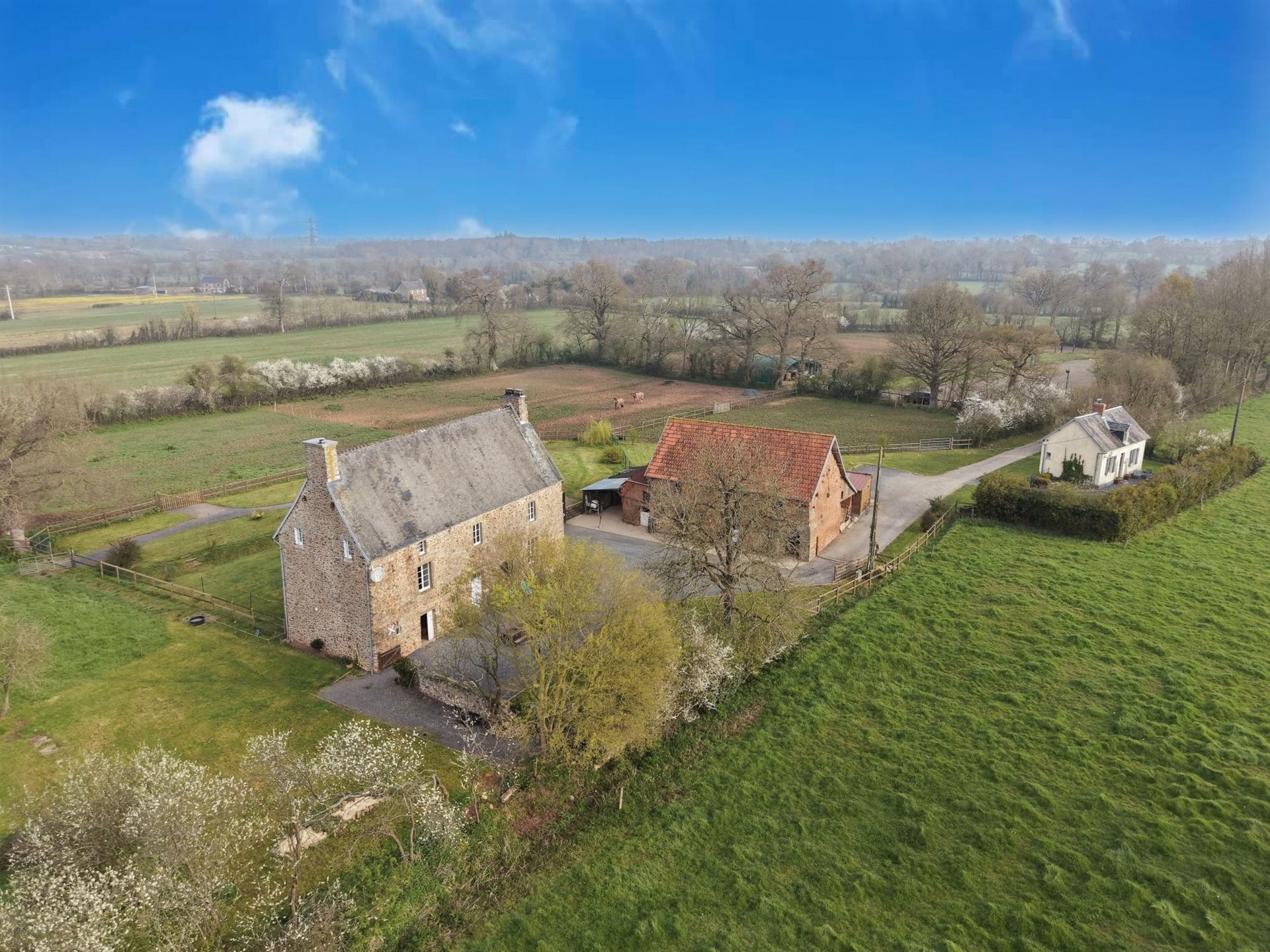 Maison à vendre, 250m², Le Dézert