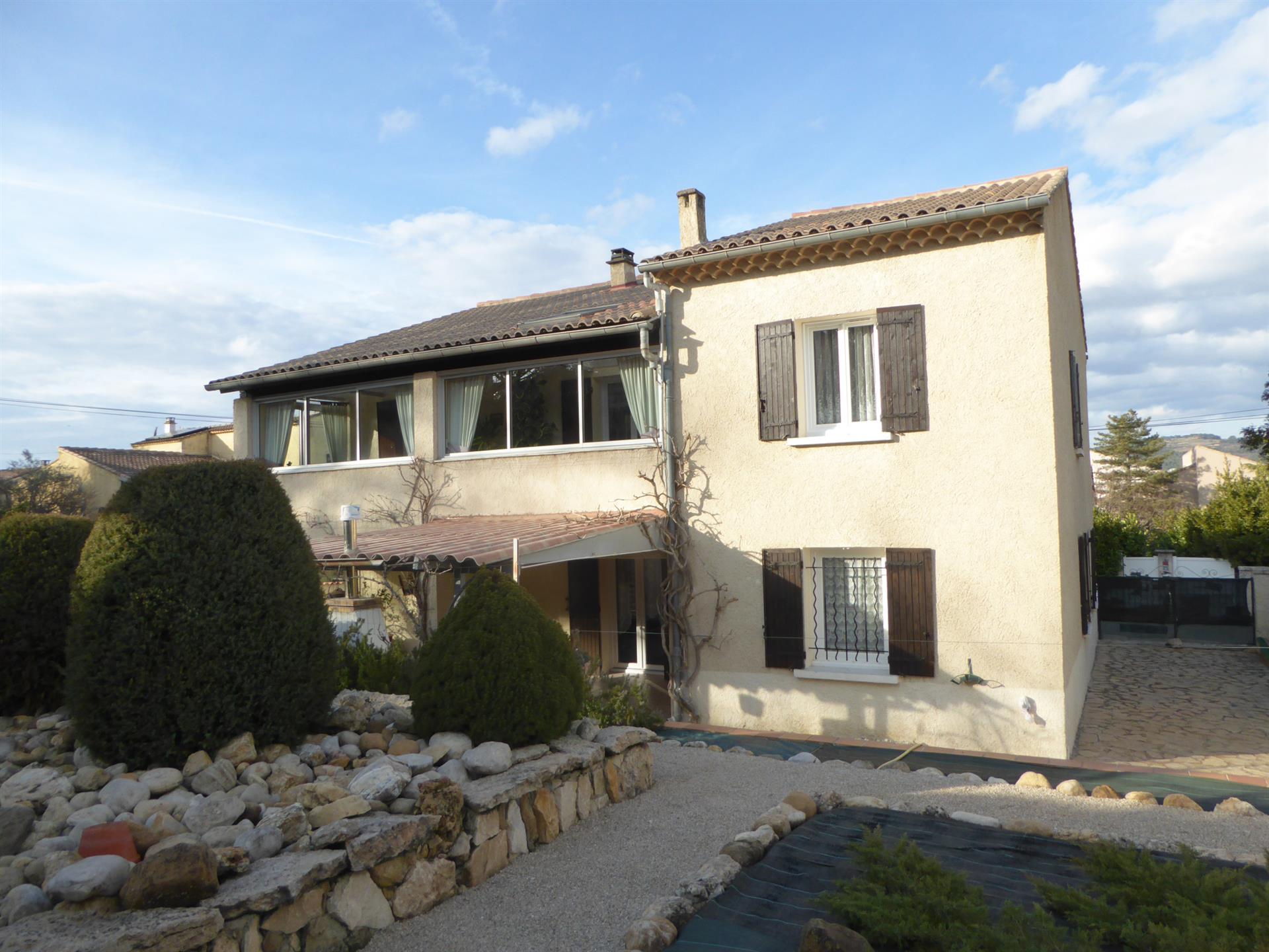 Maison à vendre, 150m², Vaison-la-Romaine